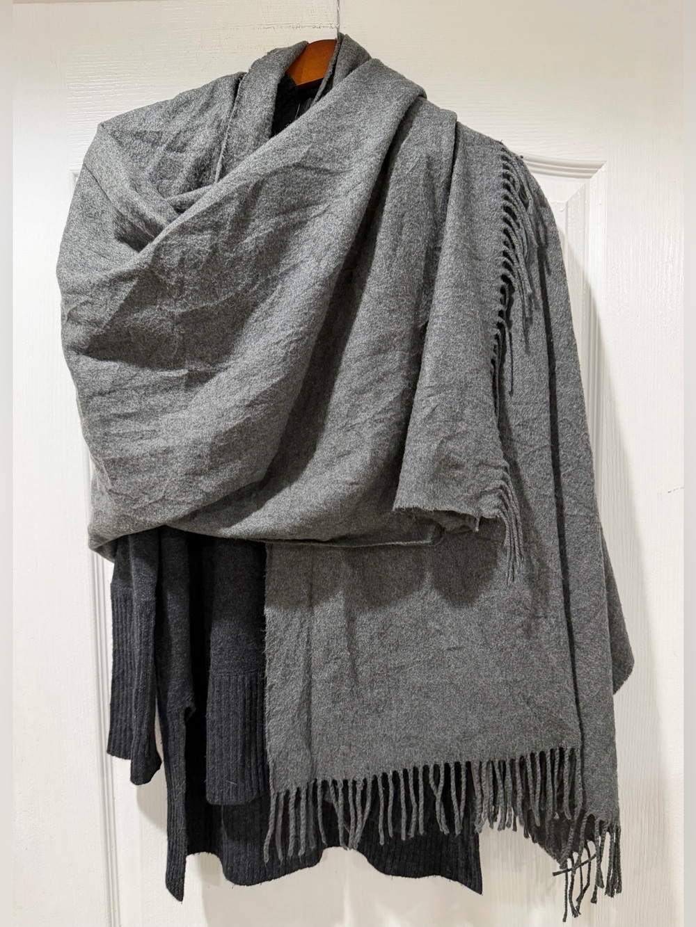 Amanda Smith Gray Fringe Scarf
